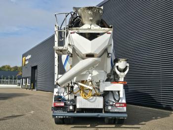 FH 540 8x4  / BOOGIE LIFT / 10m3 PUTZMEISTER - CONCRETE-MIXER / BETON-MISCHER